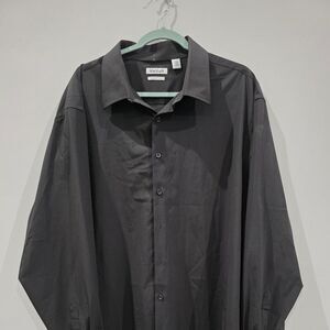 Haggar Men's Black and Grey Shirt